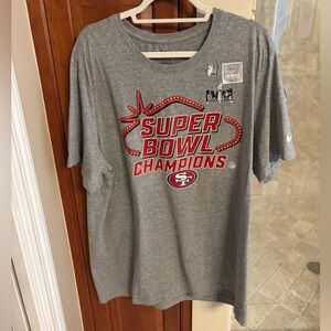 NWT ! NFL / Nike San Francisco 49ers T-shirt